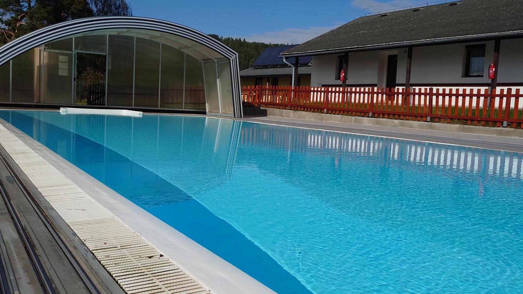 Raj Sportovni A Rekreacni Resort Branzez Knezmost Exterior photo