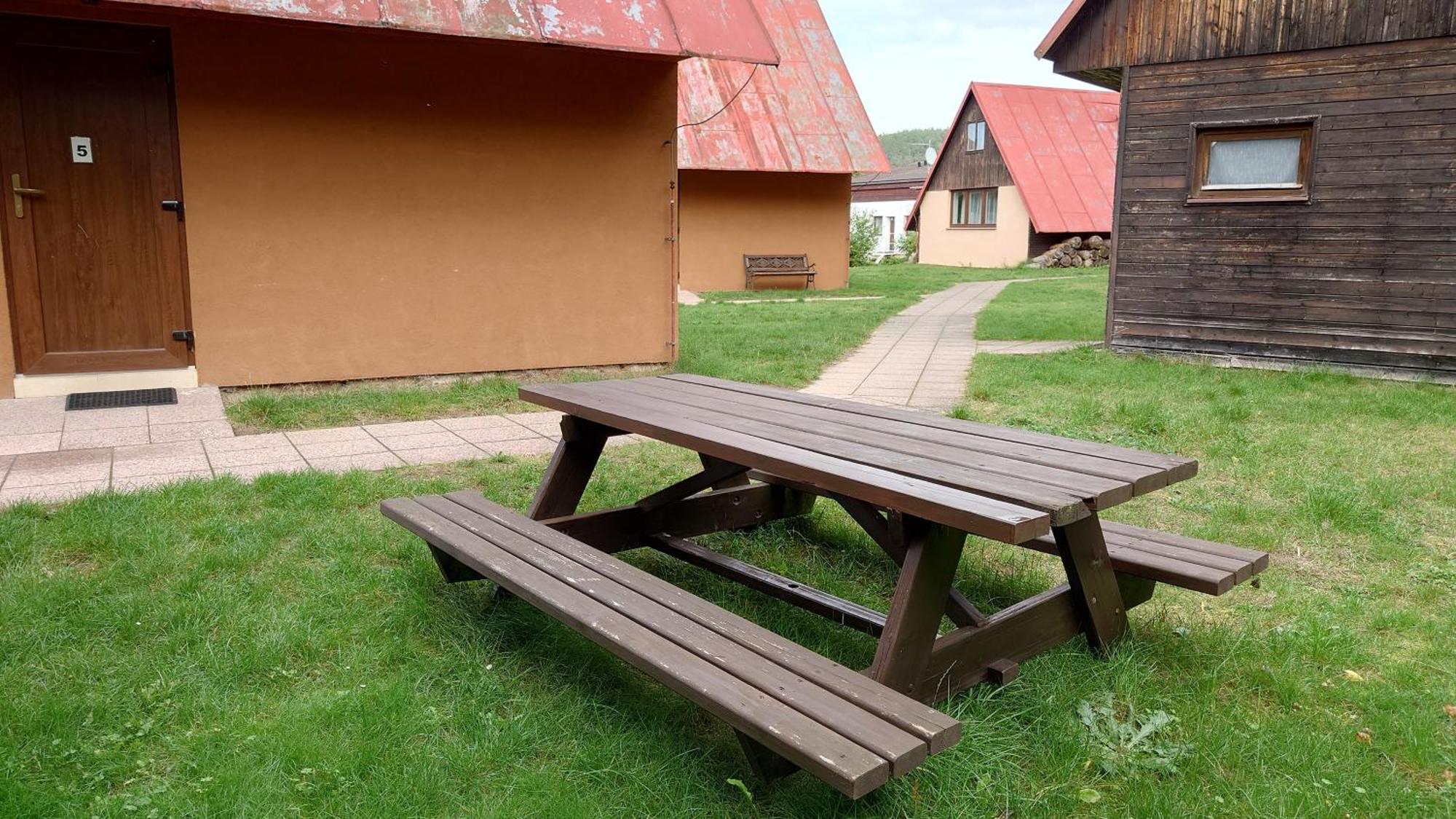 Raj Sportovni A Rekreacni Resort Branzez Knezmost Exterior photo