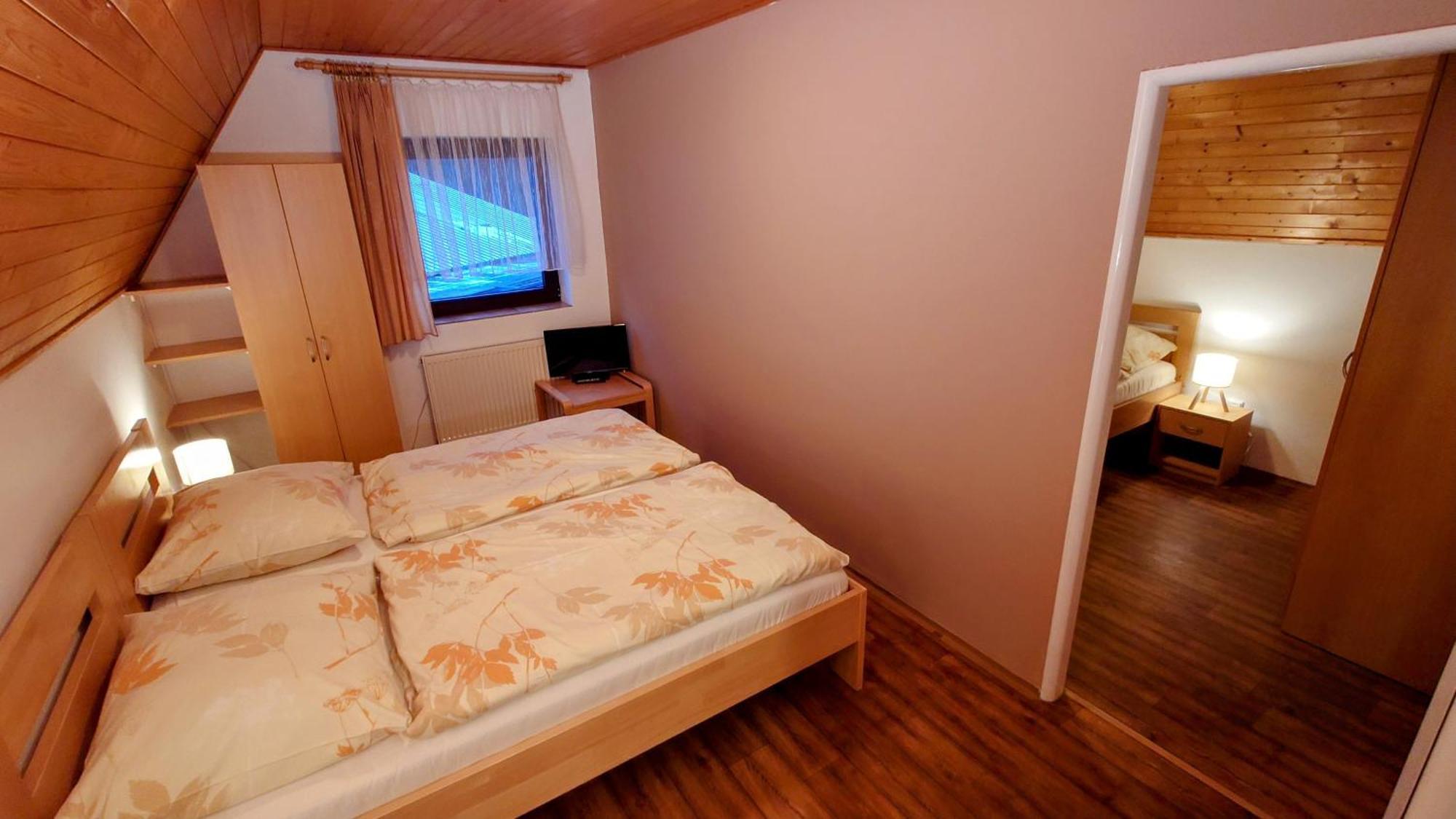 Raj Sportovni A Rekreacni Resort Branzez Knezmost Exterior photo